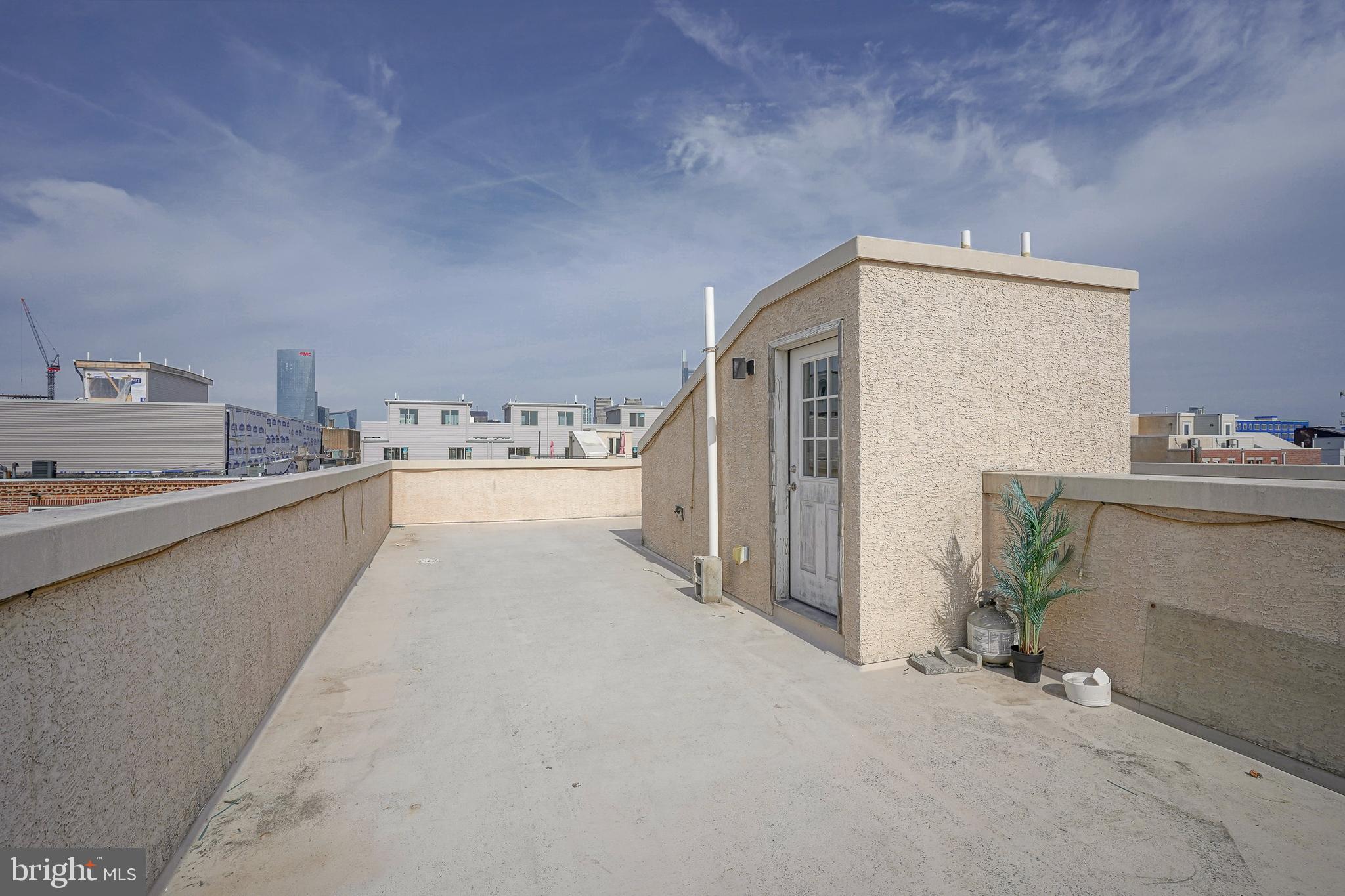 POINT BREEZE - Residential