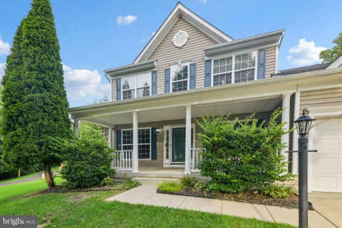 Photo of 6046 Persinger House Court, MANASSAS, VA 20112 (MLS # VAPW2130154)