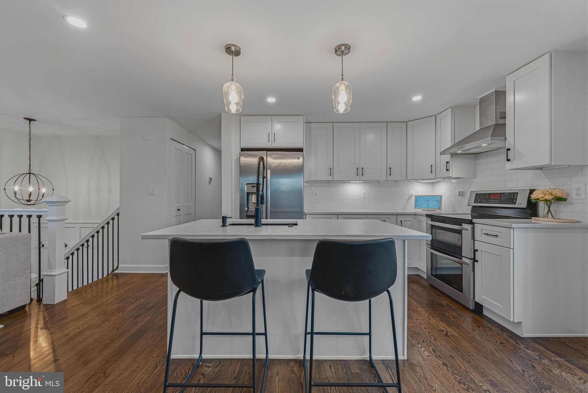 BURKE CENTRE - Residential