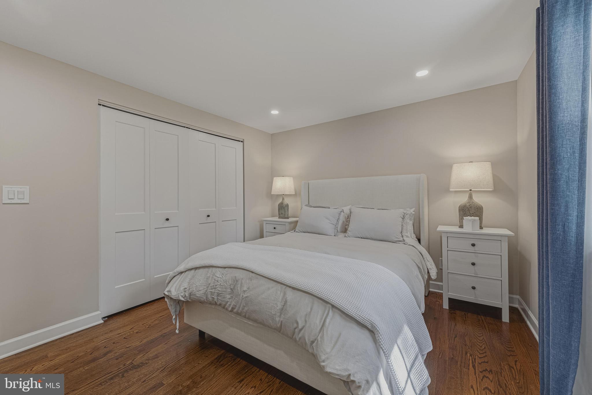 BURKE CENTRE - Residential