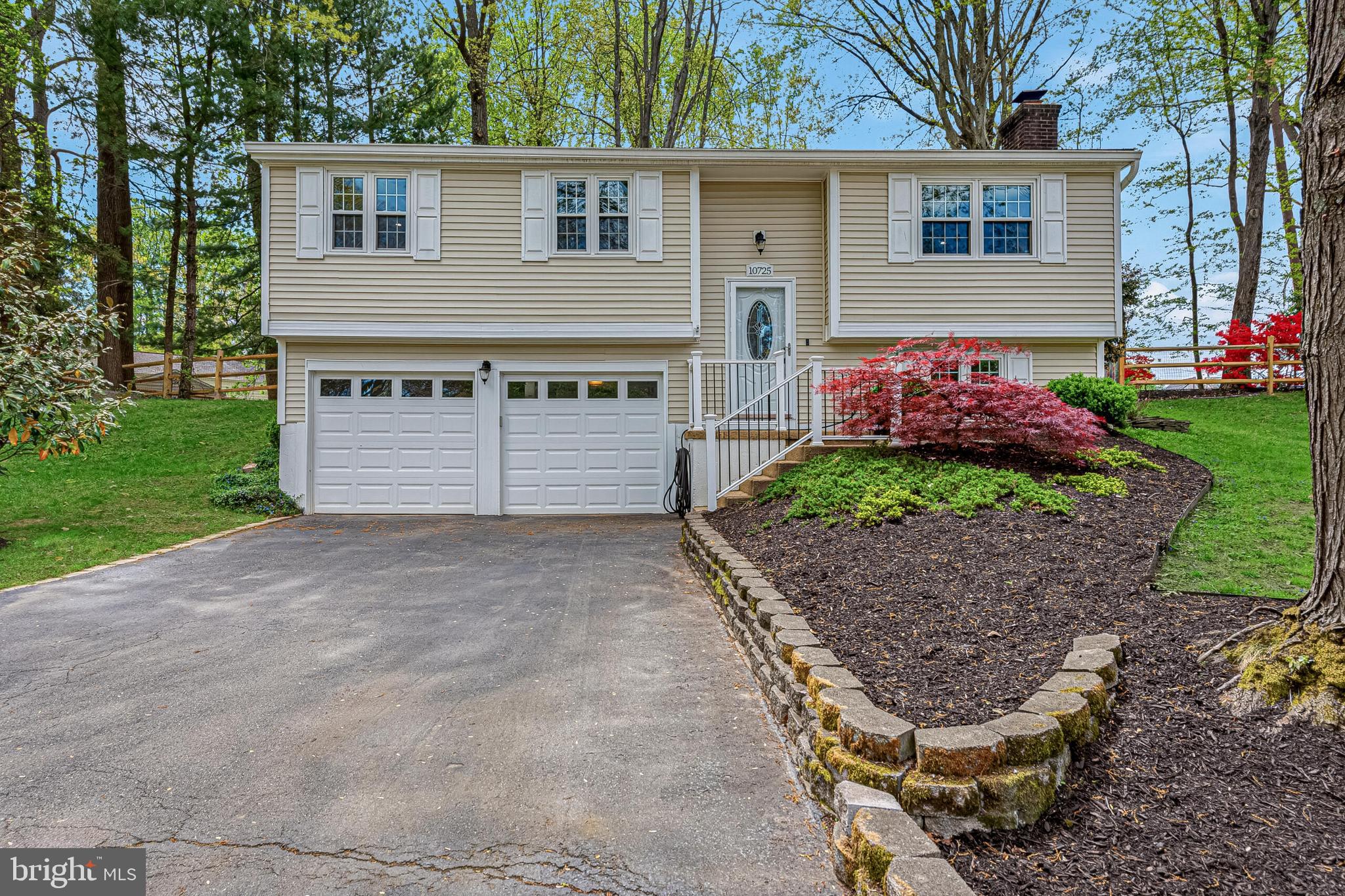 BURKE CENTRE - Residential