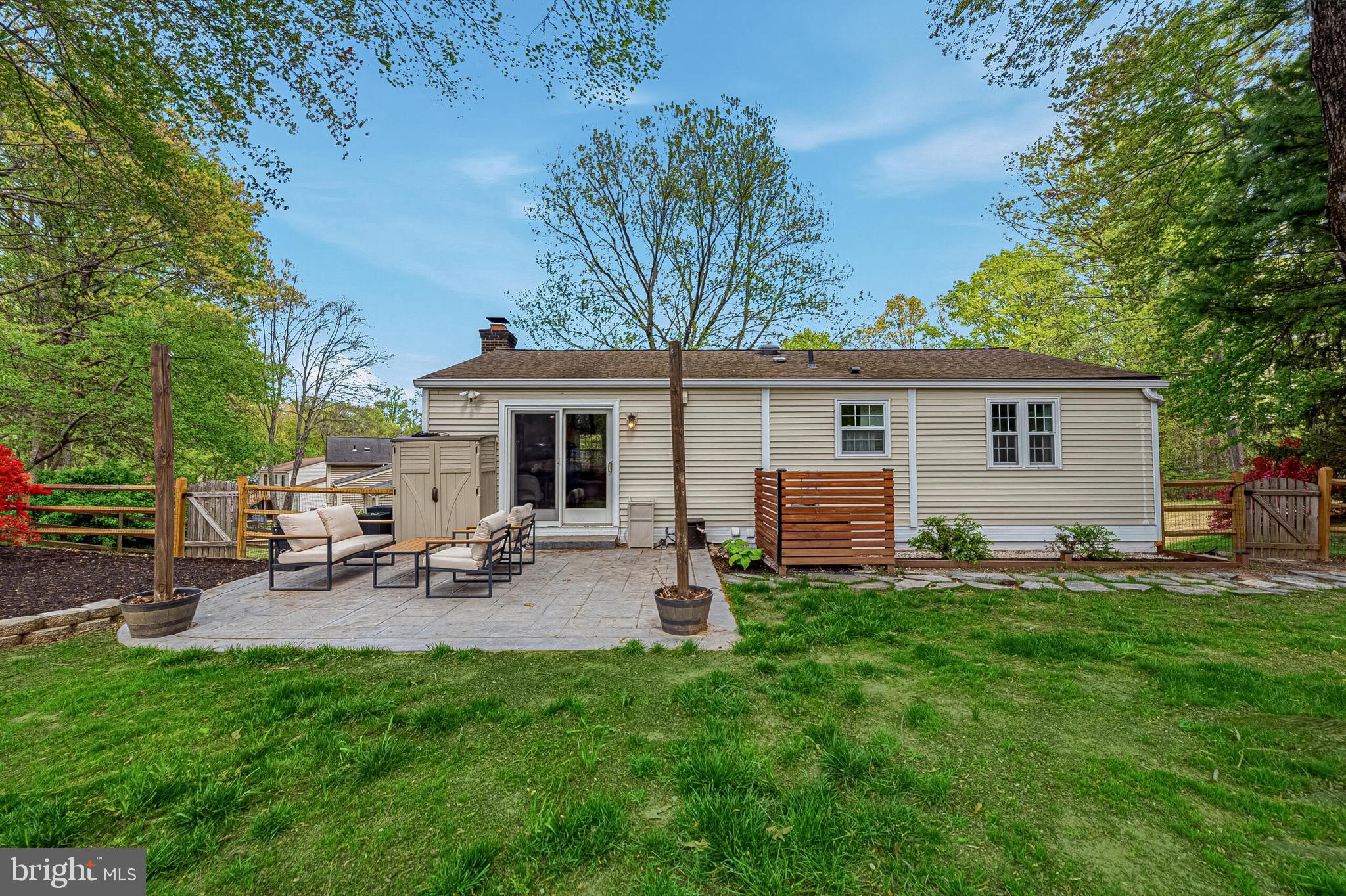 BURKE CENTRE - Residential