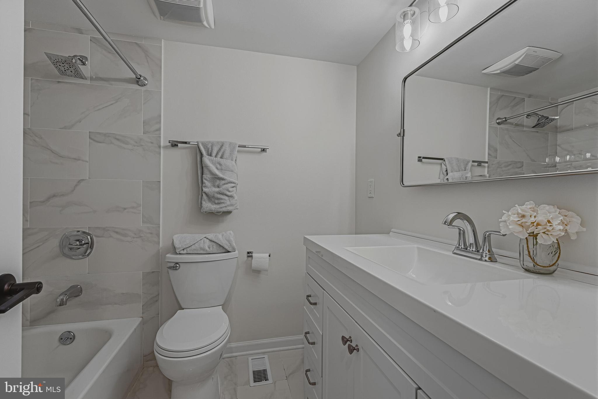 BURKE CENTRE - Residential