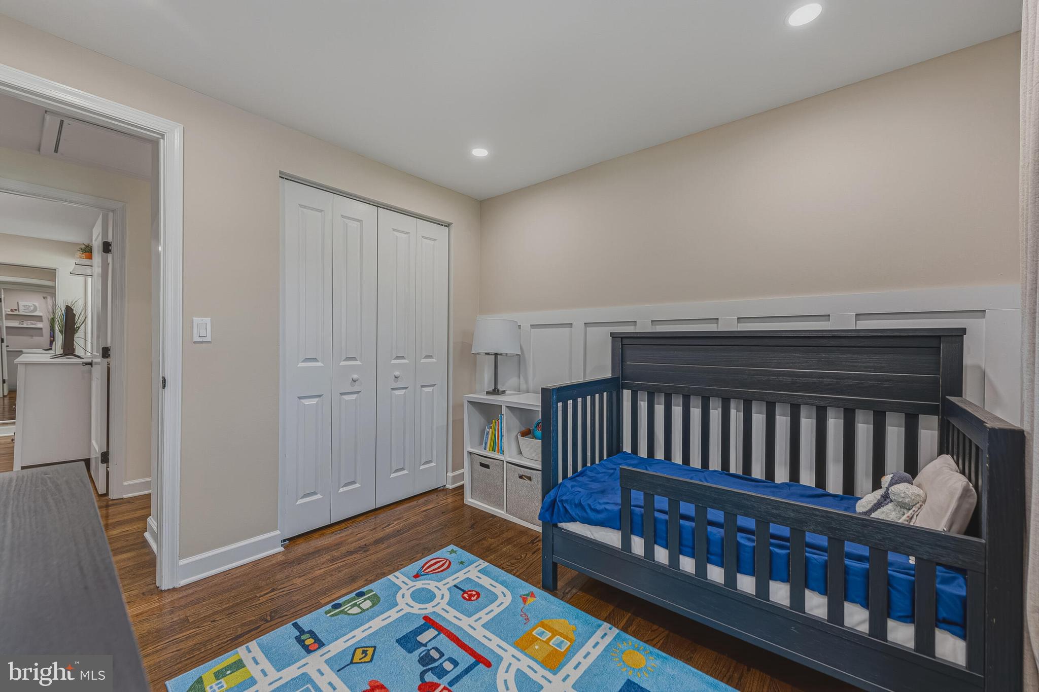 BURKE CENTRE - Residential