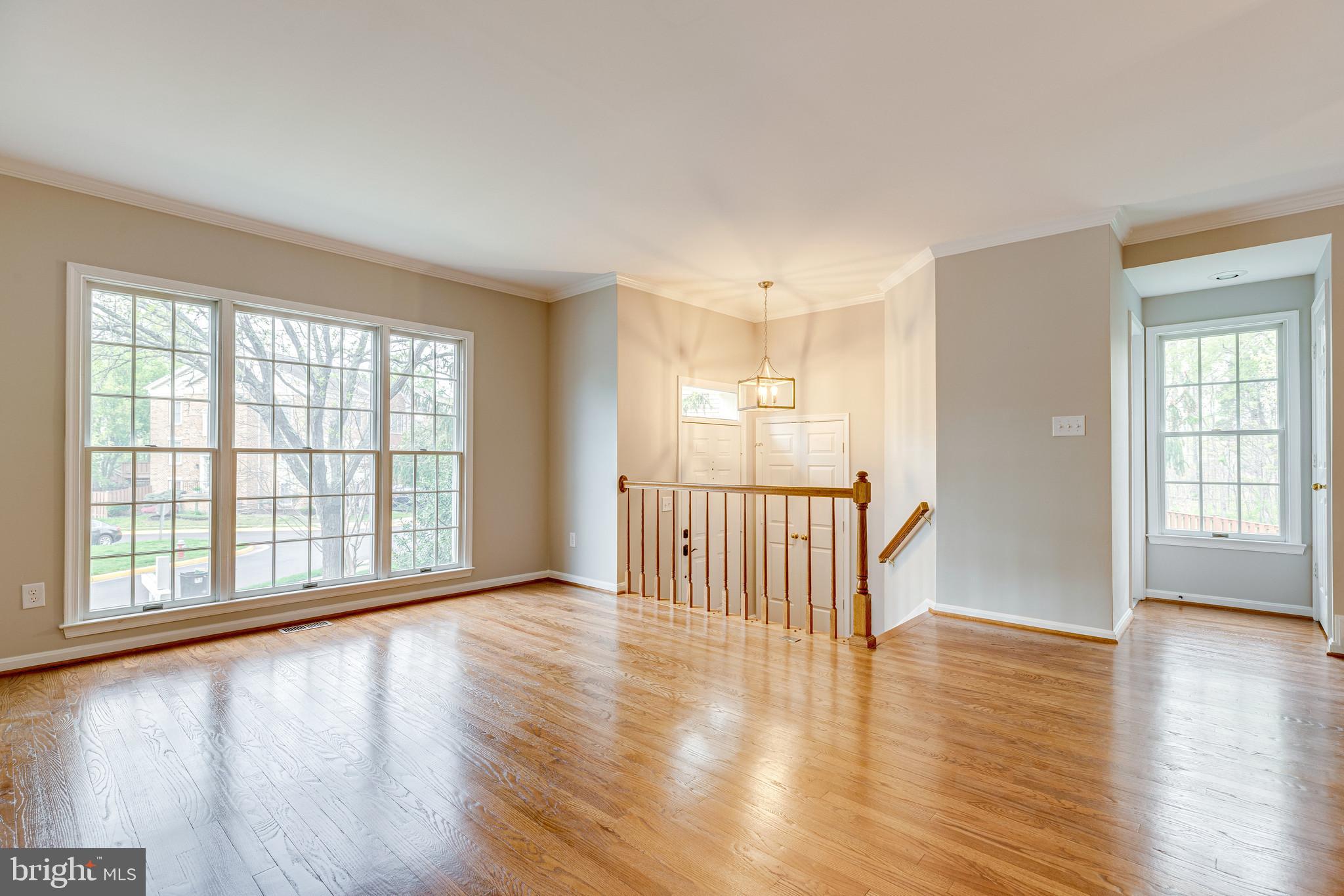 LIFESTYLE AT SULLY STATION - Residential