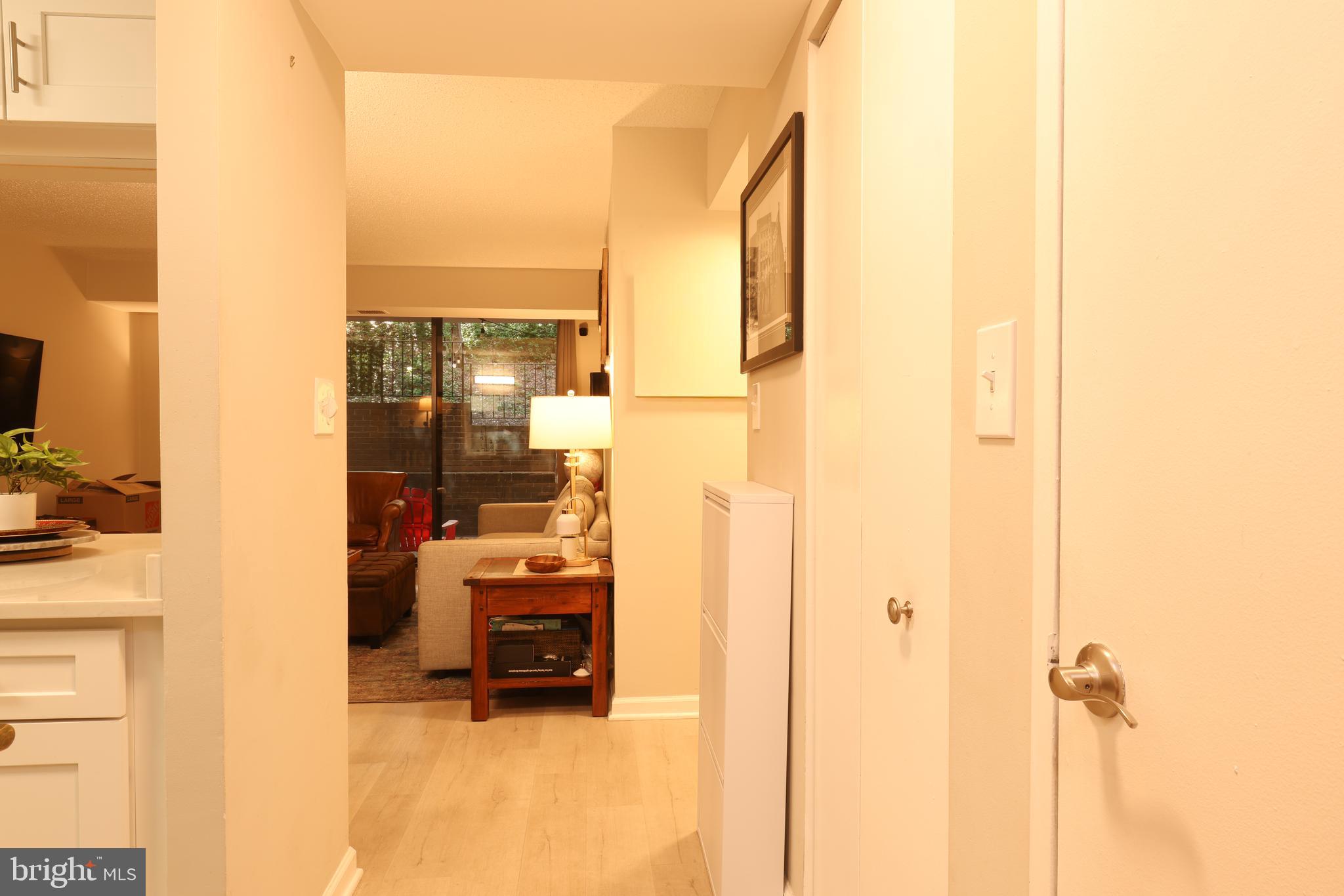 1808 OLD MEADOW ROAD 215