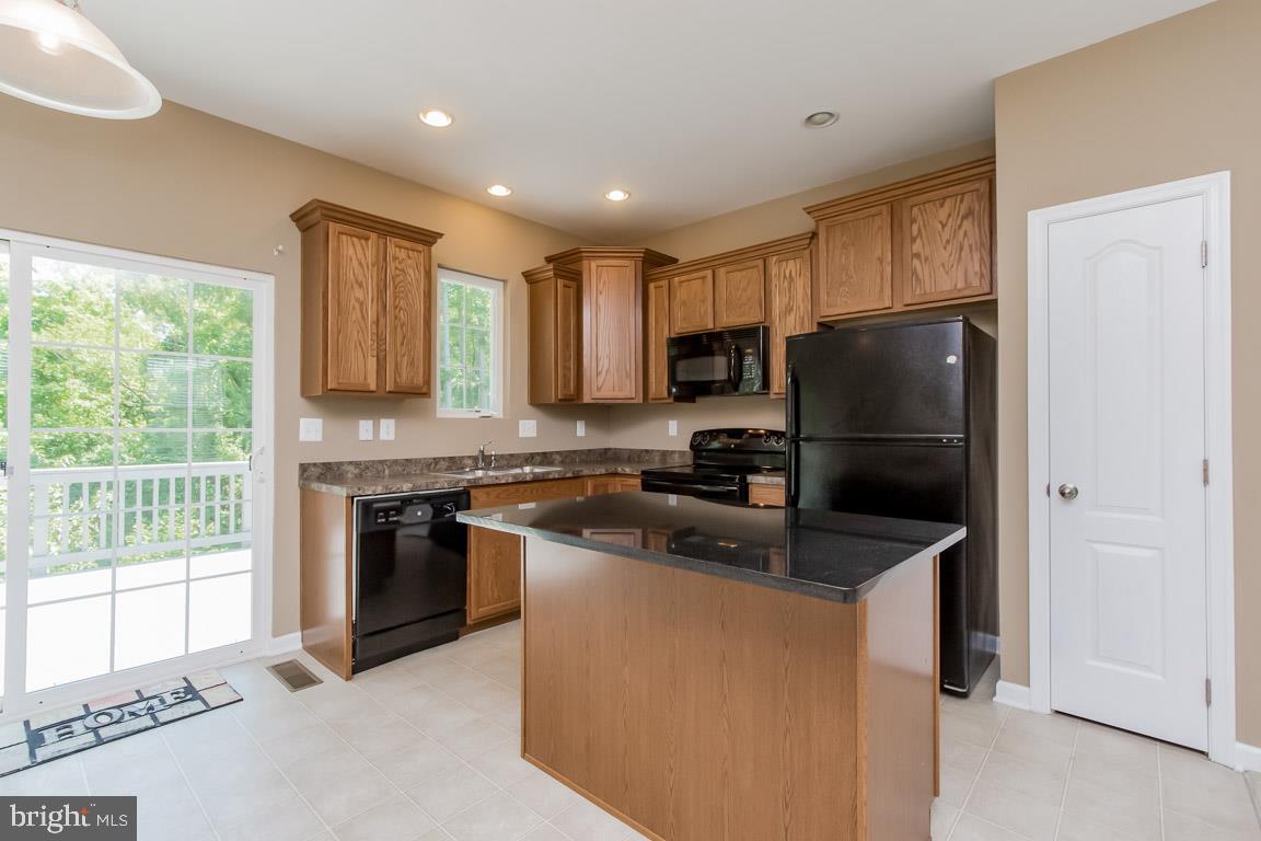 TANYARD SPRINGS - Residential Lease