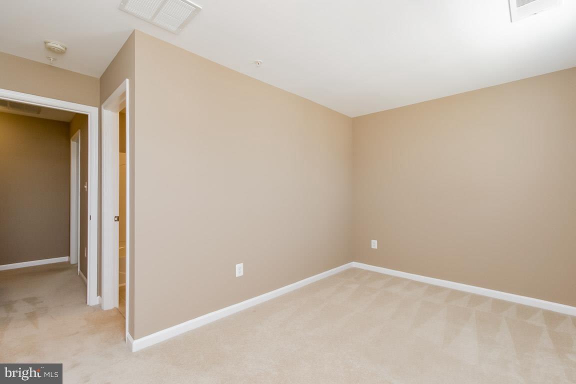 TANYARD SPRINGS - Residential Lease