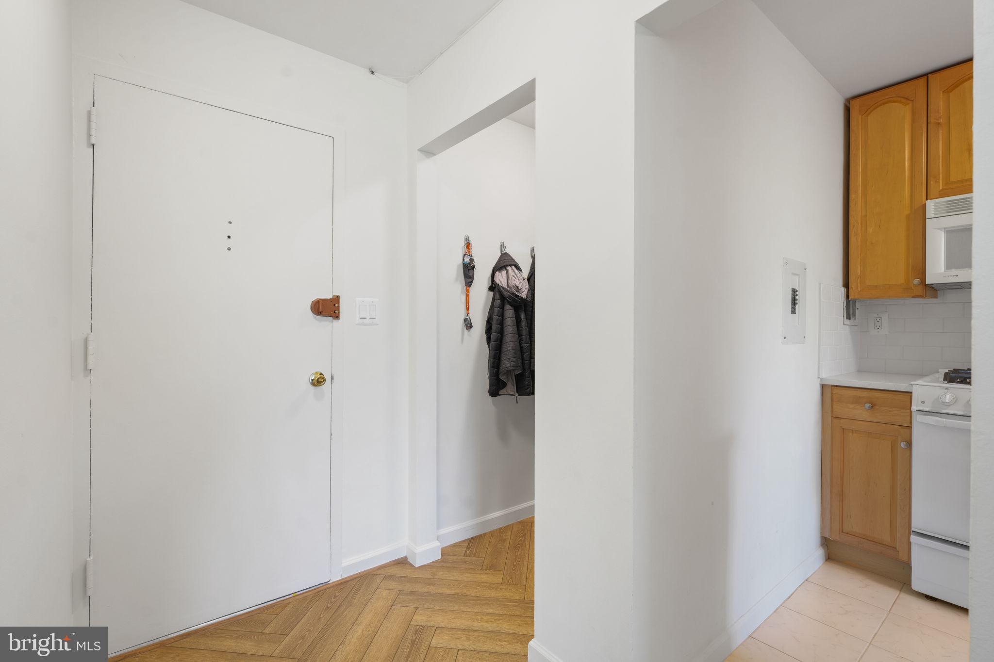 4343 CHERRY HILL ROAD 306