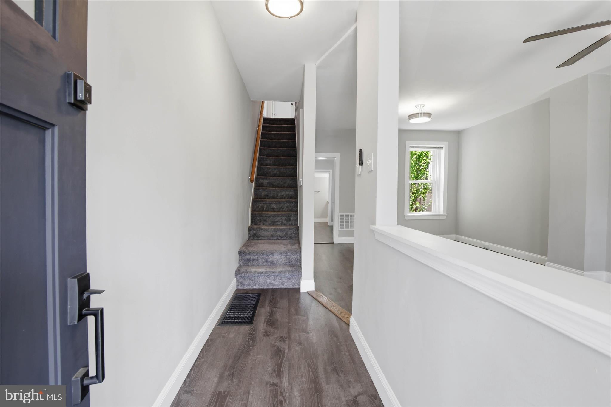 230 W LIBERTY STREET