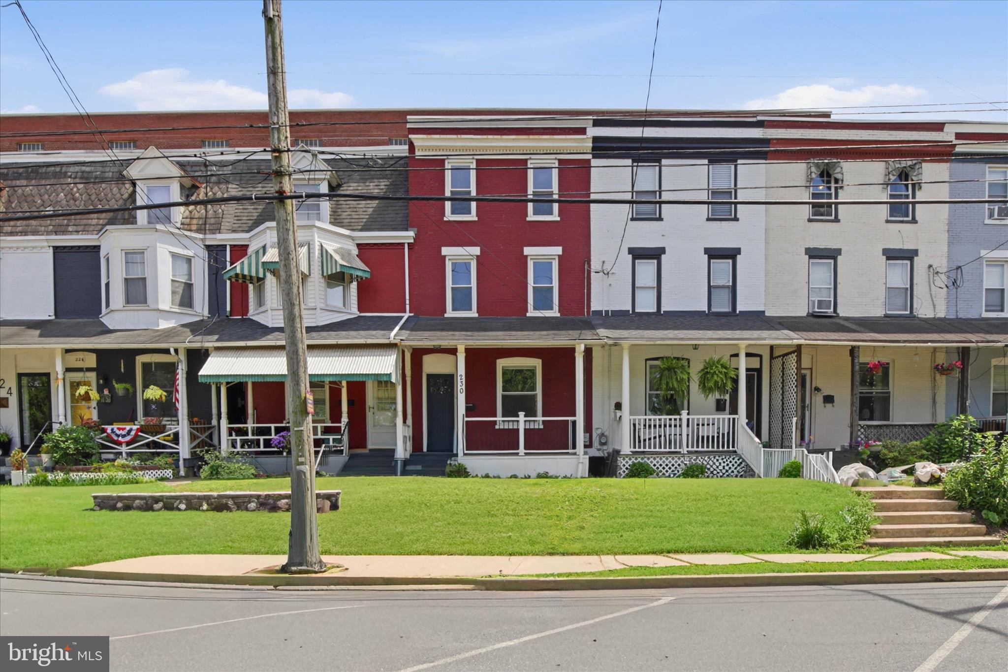 230 W LIBERTY STREET