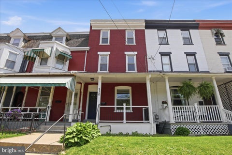 Townhouse For Sale - 230 W Liberty Street<br/> Lancaster County, LANCASTER, PA 17603