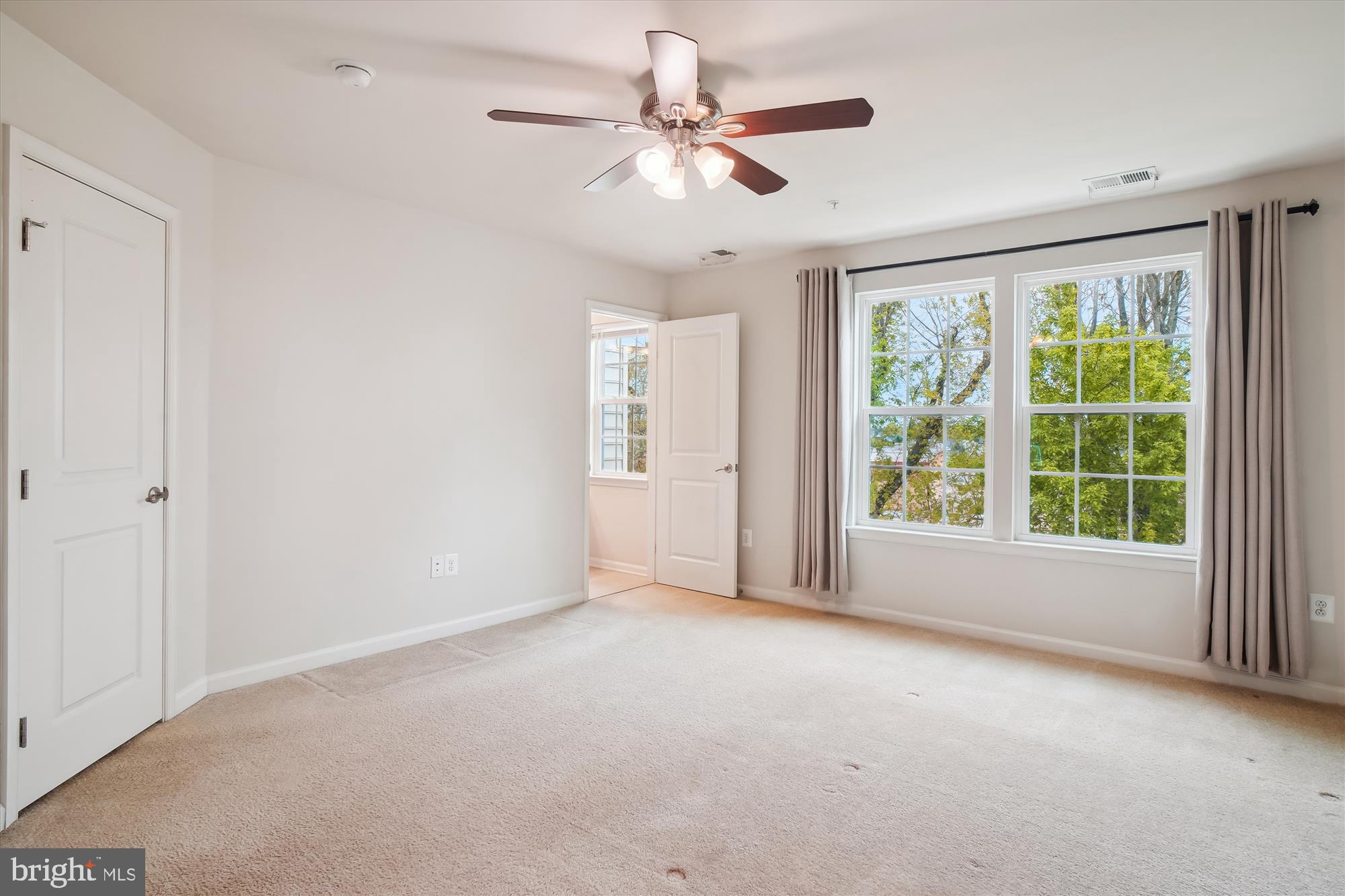 LINTON AT BALLENGER - Residential