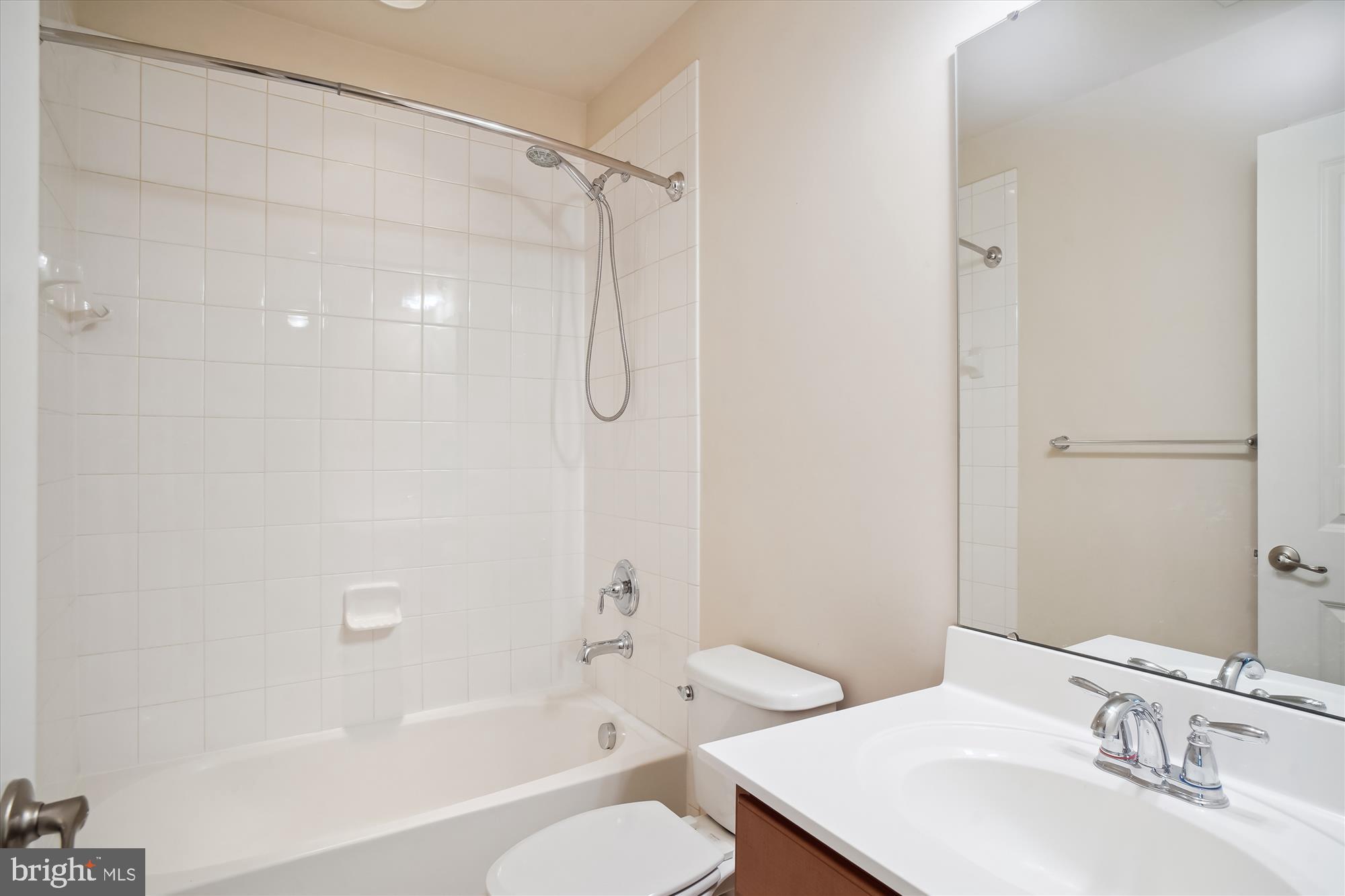 LINTON AT BALLENGER - Residential