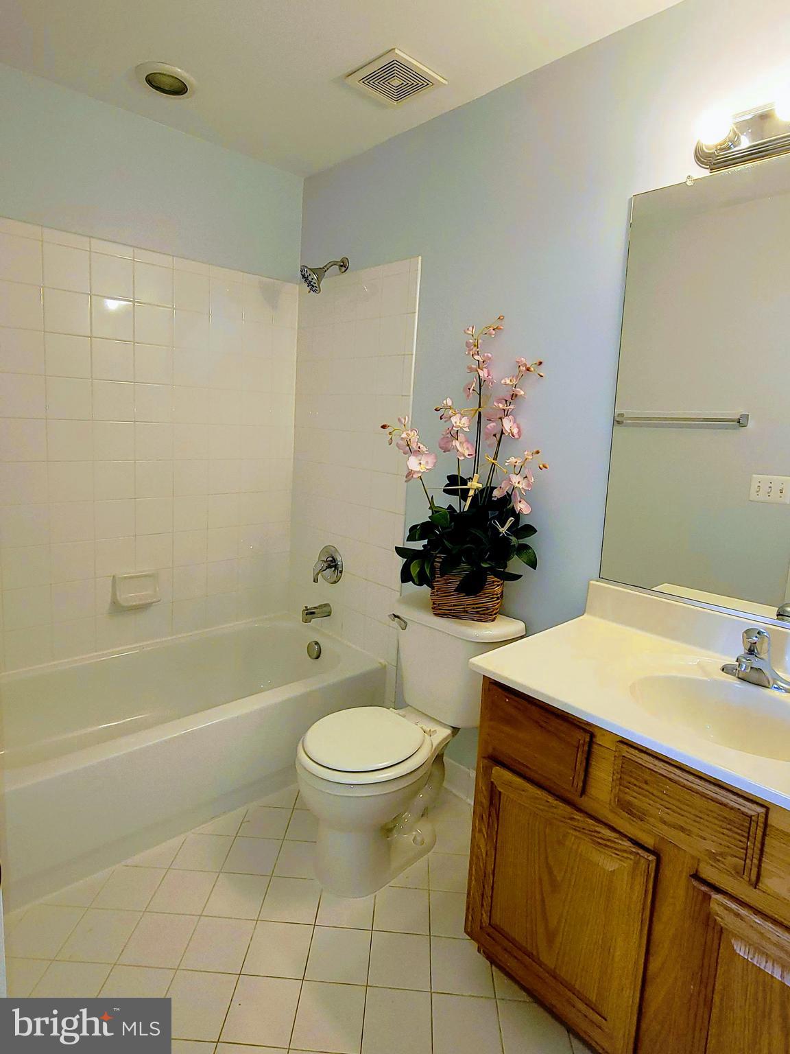 DALE CITY - Residential Lease