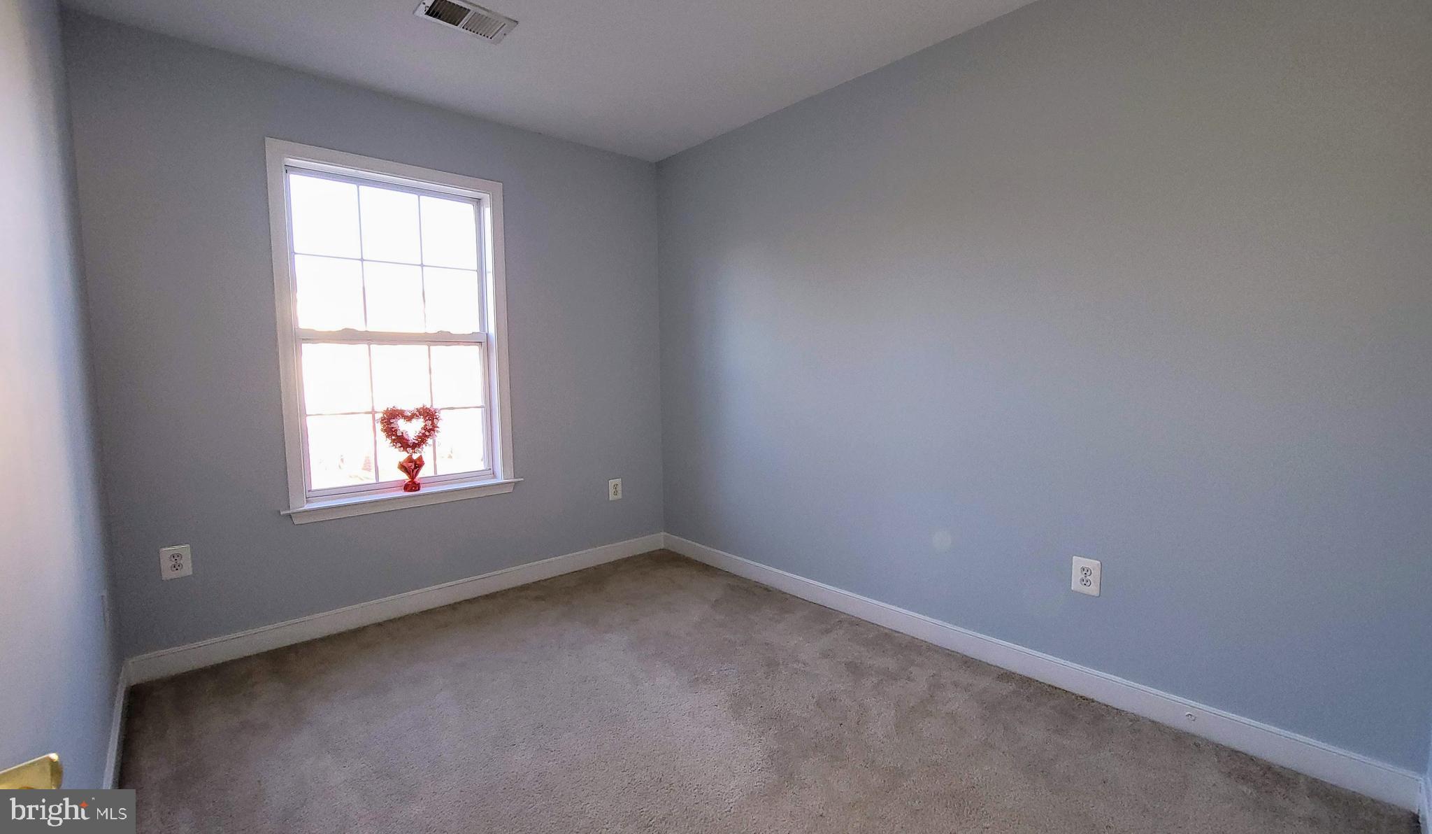 DALE CITY - Residential Lease