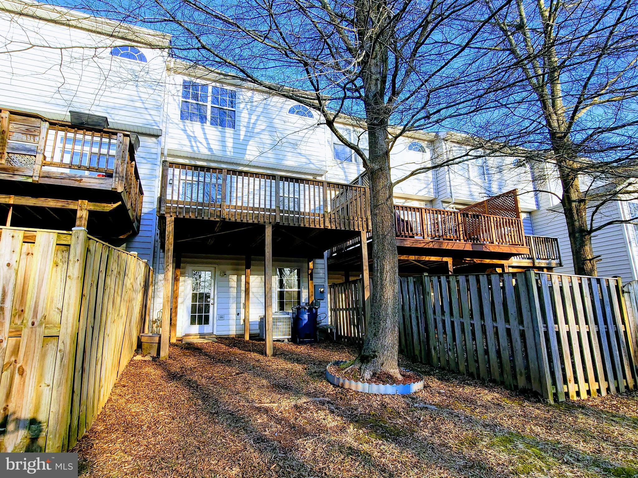 DALE CITY - Residential Lease