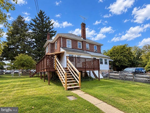 Photo of 625 Nutt Road, PHOENIXVILLE, PA 19460 (MLS # PACT2138068)