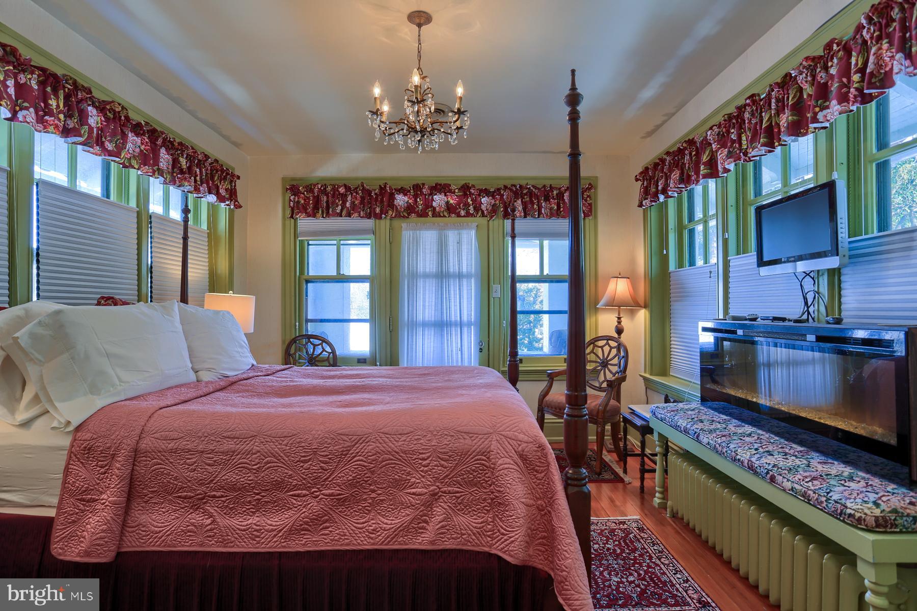 LANCASTER TWP - Commercial Sale