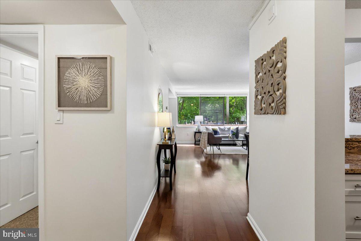 10101 GROSVENOR PLACE 217