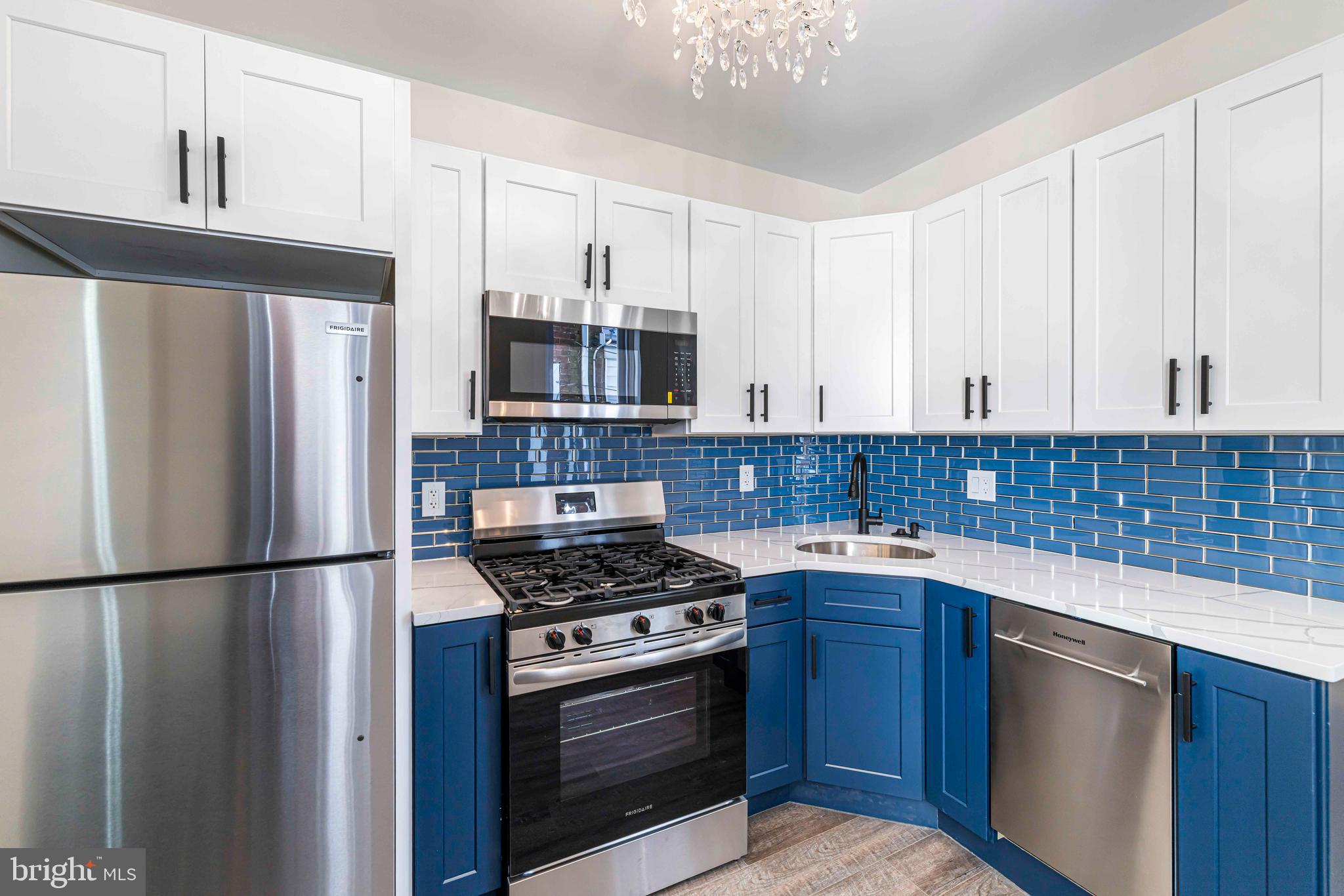 FRANKFORD - Residential