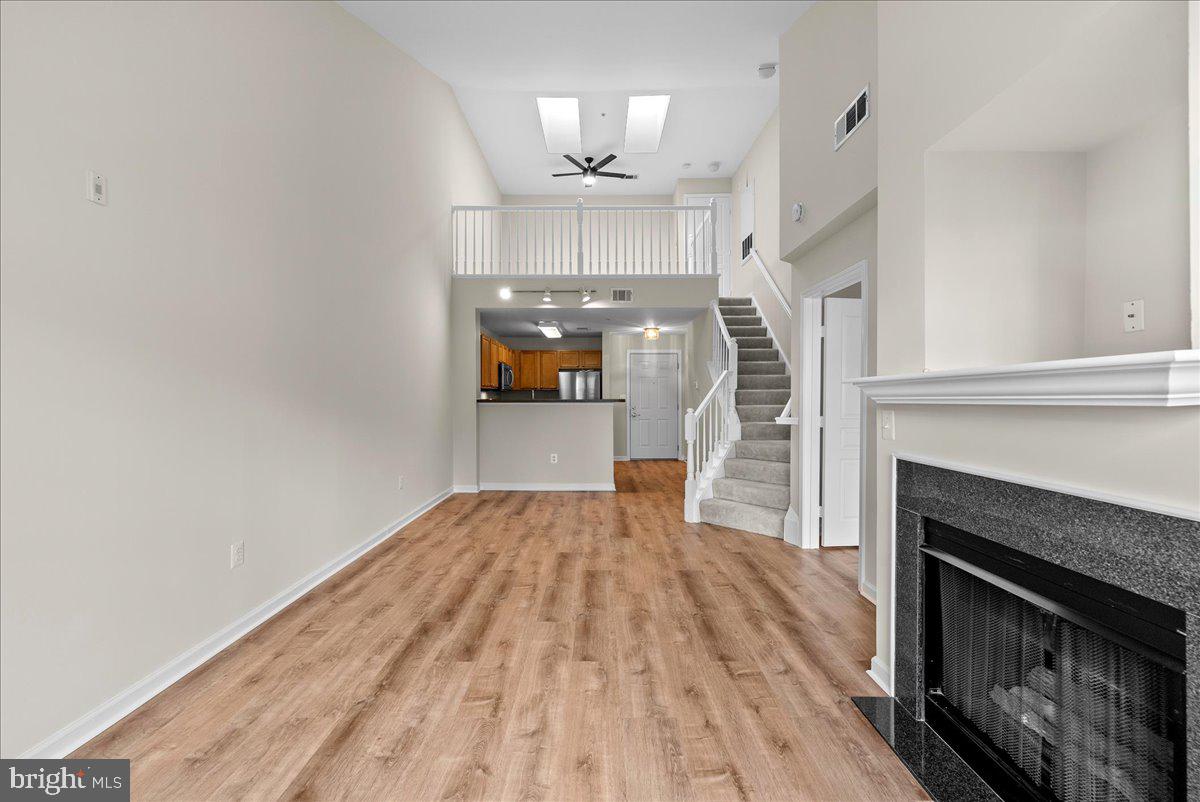 12000 MARKET STREET 469