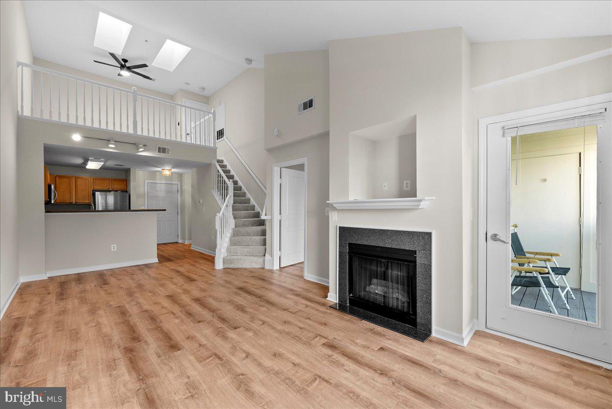 12000 MARKET STREET 469