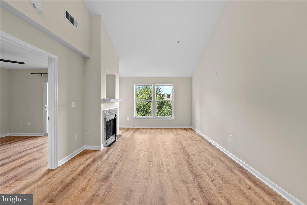 12000 MARKET STREET 469