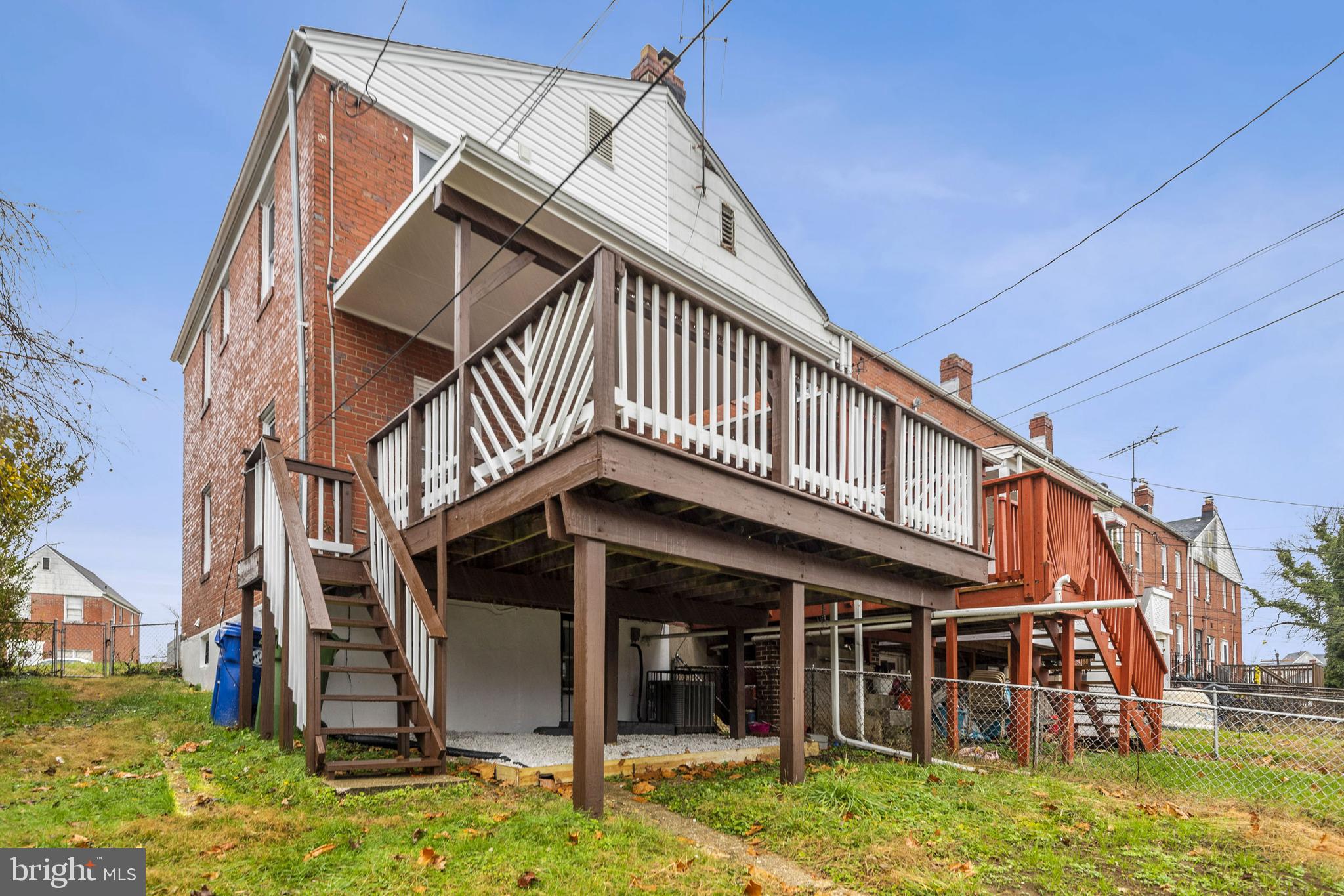 UPLANDS - Residential