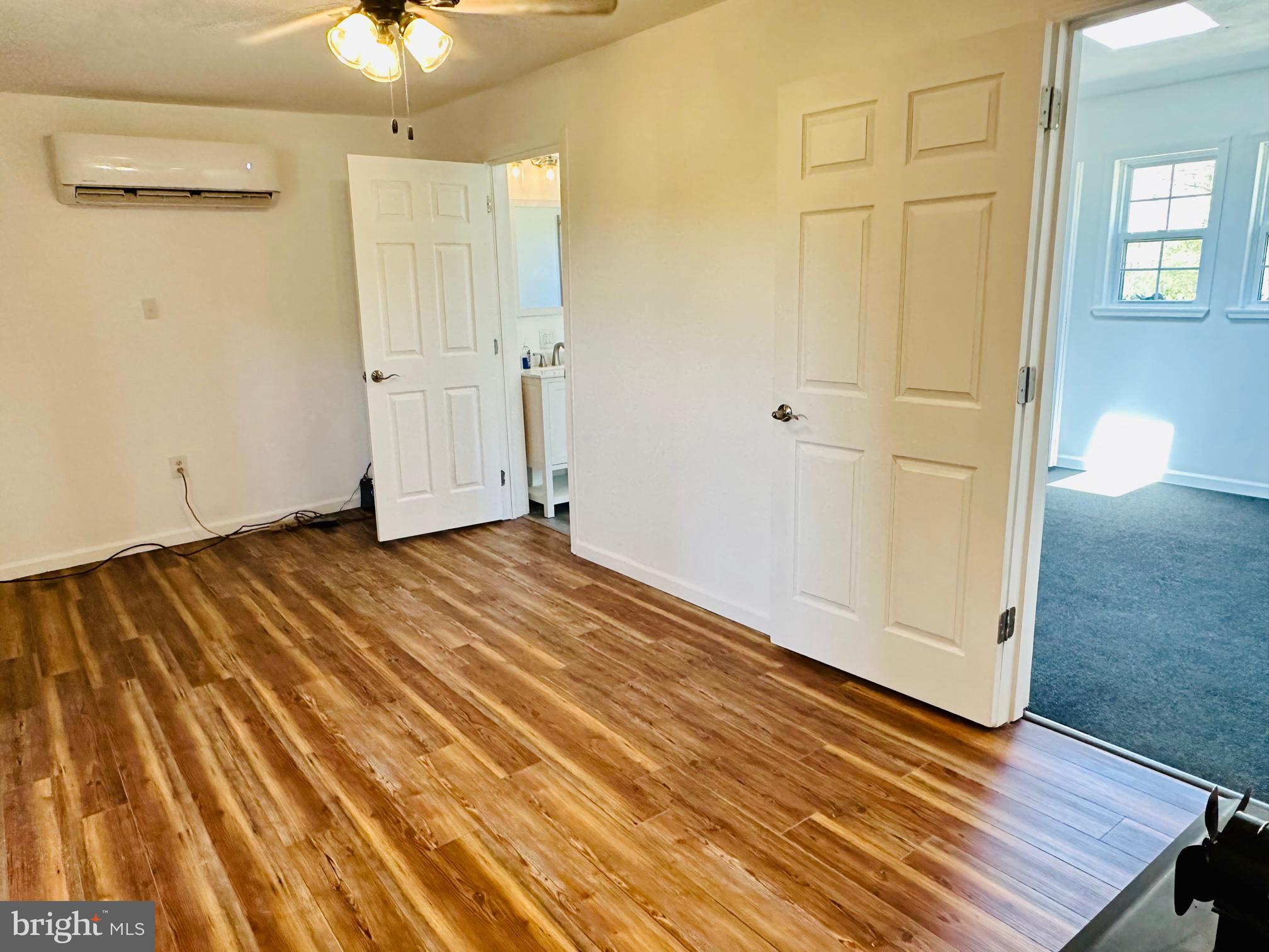 SOUTH POTOMAC FOREST - Residential