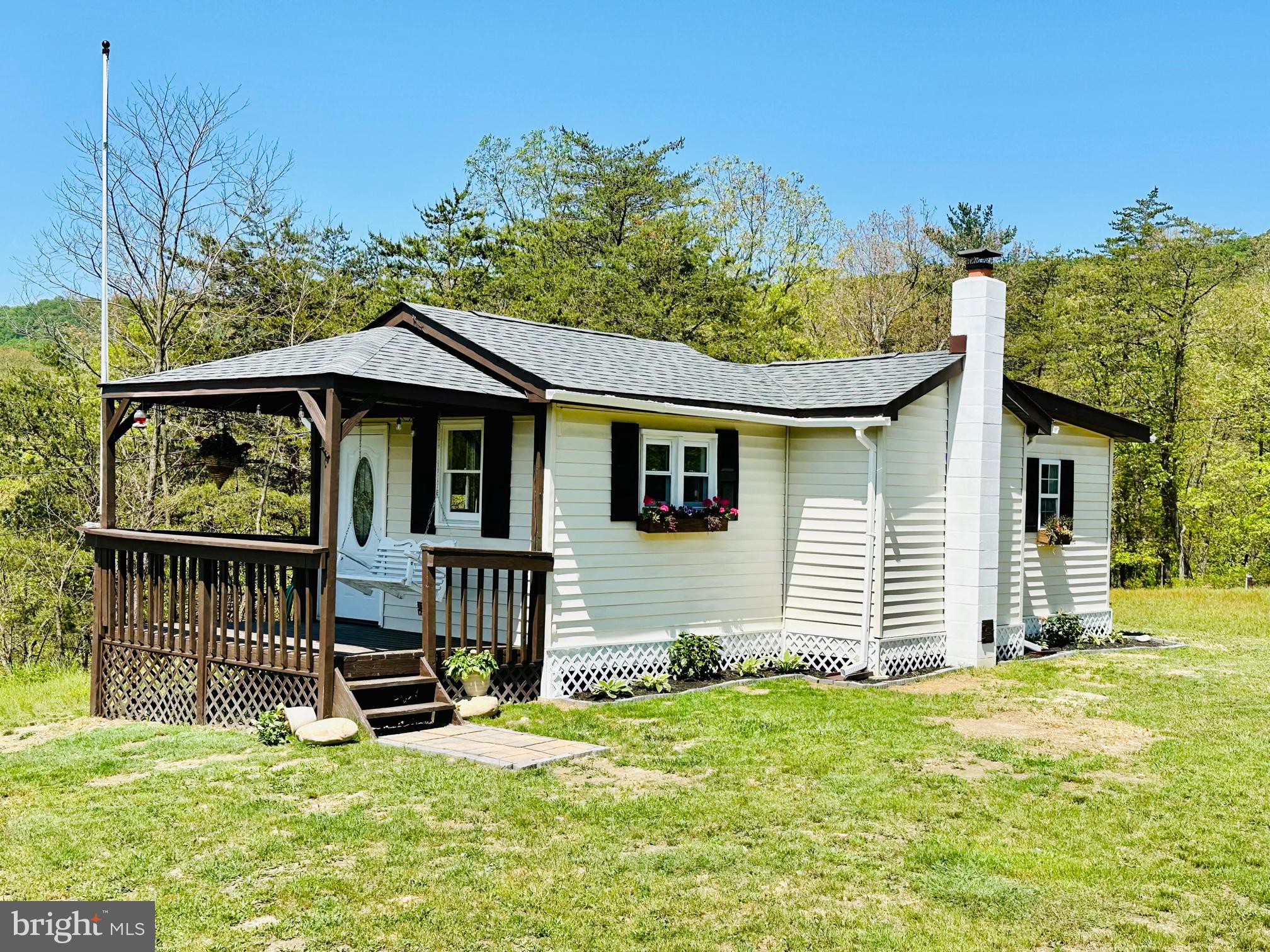 SOUTH POTOMAC FOREST - Residential