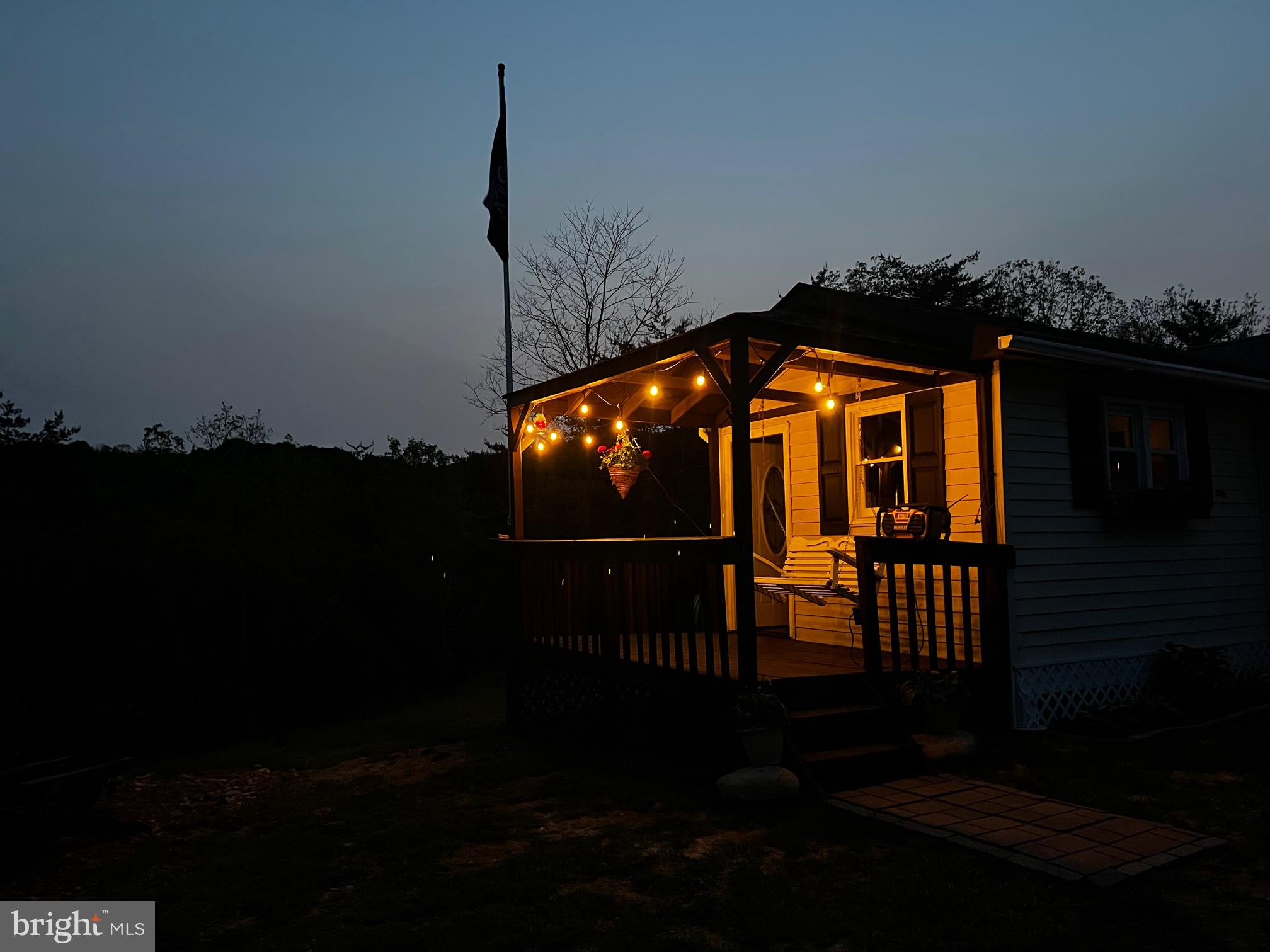 SOUTH POTOMAC FOREST - Residential