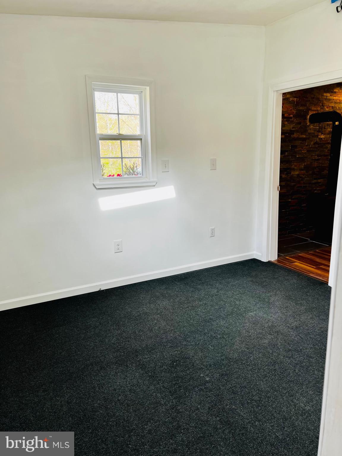 SOUTH POTOMAC FOREST - Residential