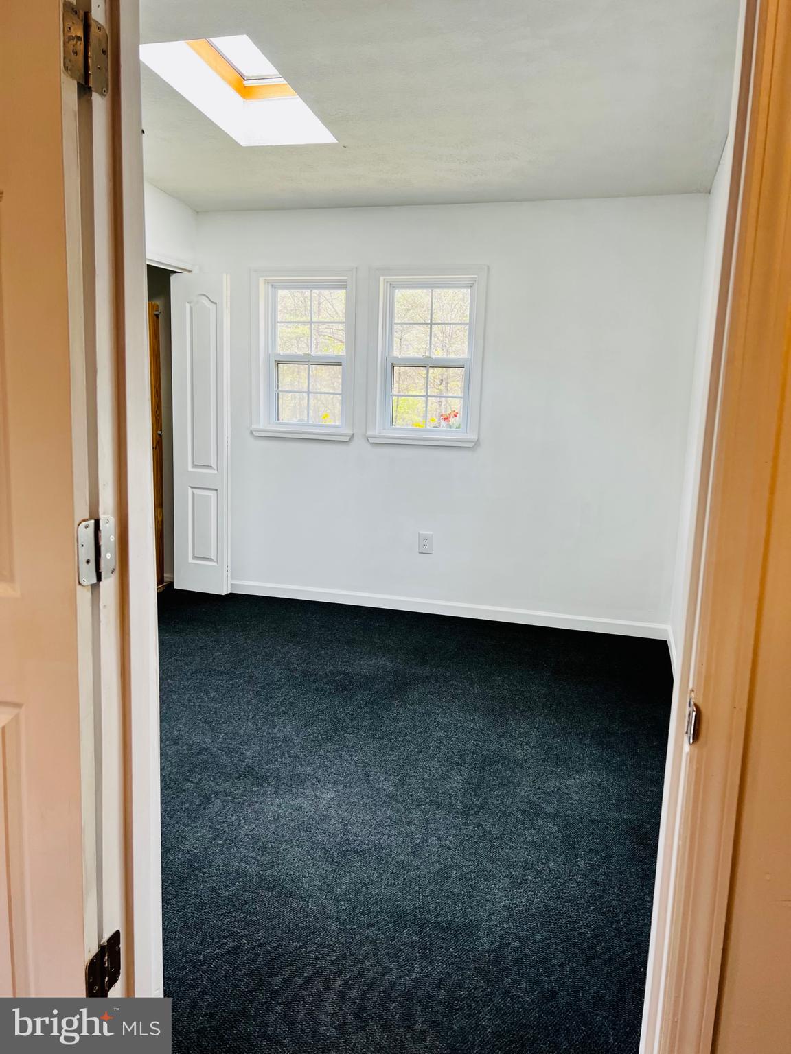 SOUTH POTOMAC FOREST - Residential