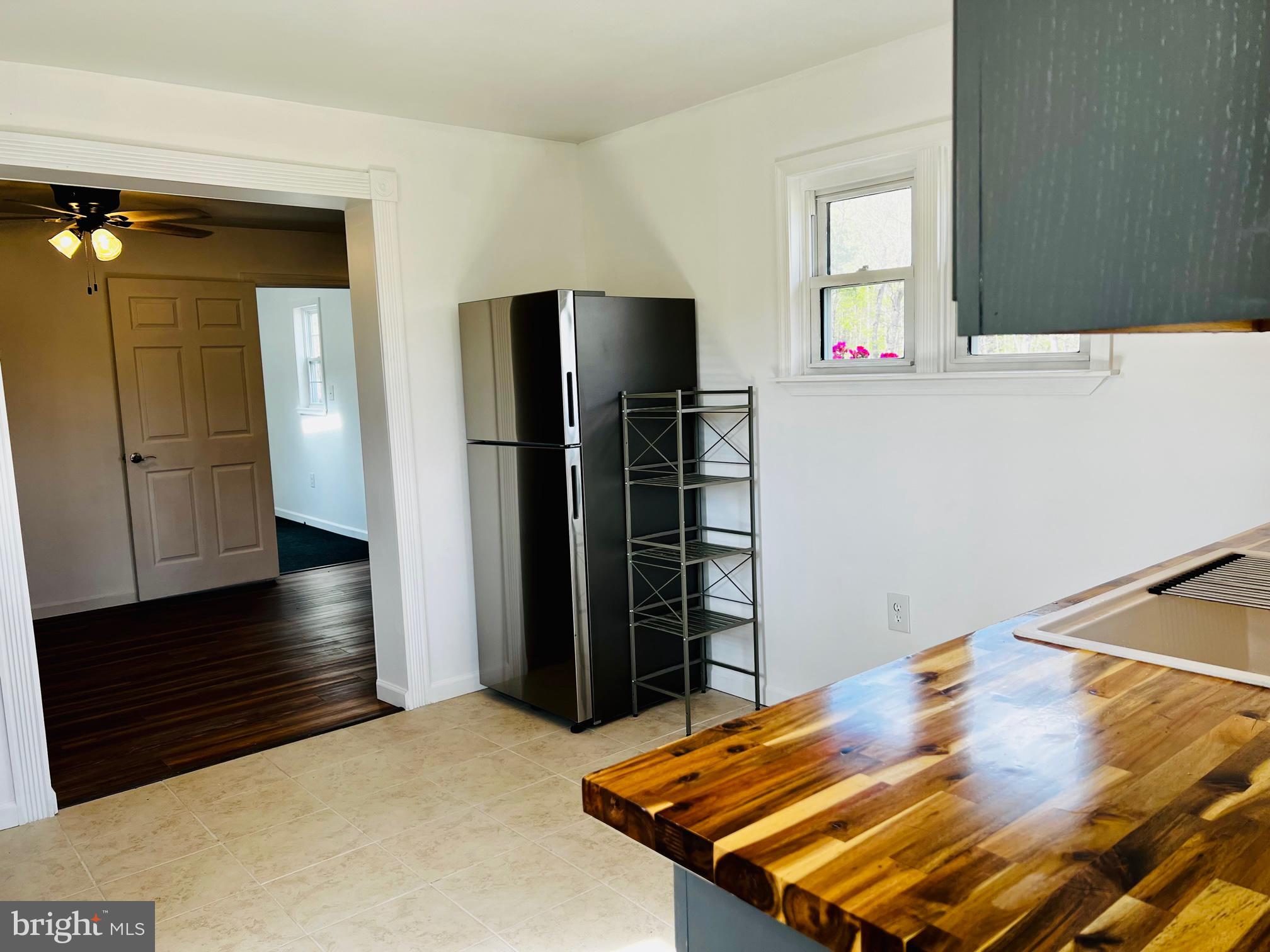 SOUTH POTOMAC FOREST - Residential