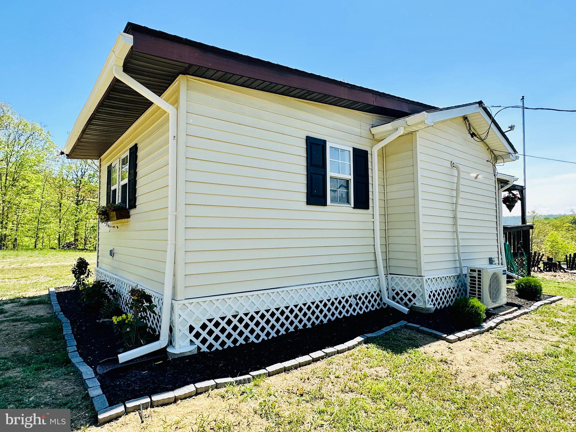 SOUTH POTOMAC FOREST - Residential