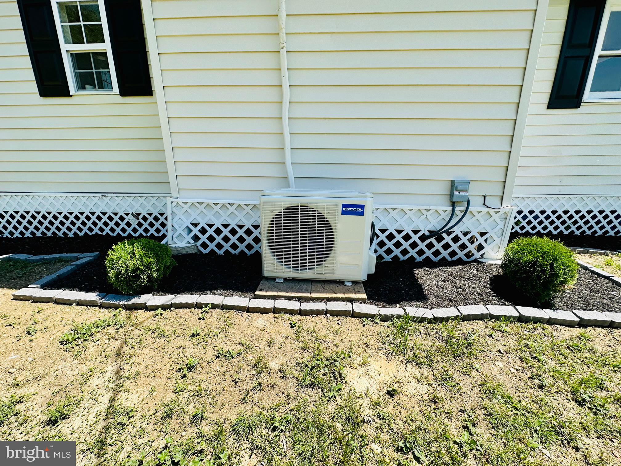 SOUTH POTOMAC FOREST - Residential