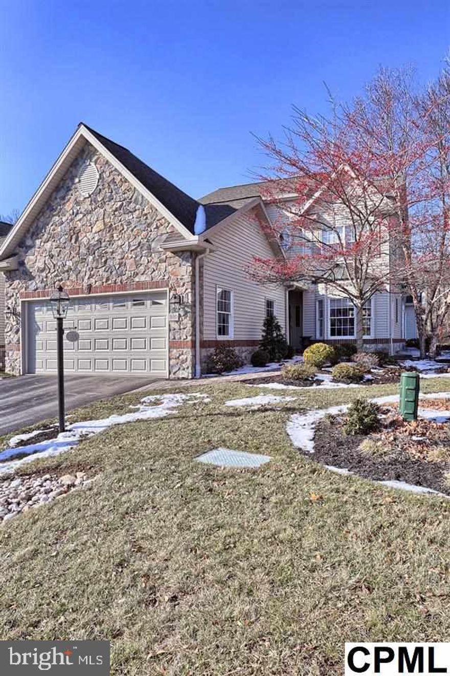 With near panoramic views of the Blue Mountain Range and backing up to nothing but nature, this stunning end unit town home in the ever popular North Woods Crossing Community features 3 BR, 2.5 BA, 1st floor owner suite, 2 car garage, loft, geothermal heat and vaulted great room. Enjoy all nature has to offer sitting on the private deck. The perfect blend of convenience and tranquility awaits you!