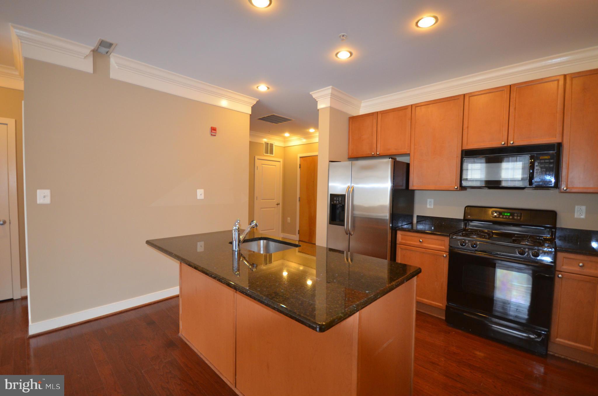 PRESTON - Residential Lease