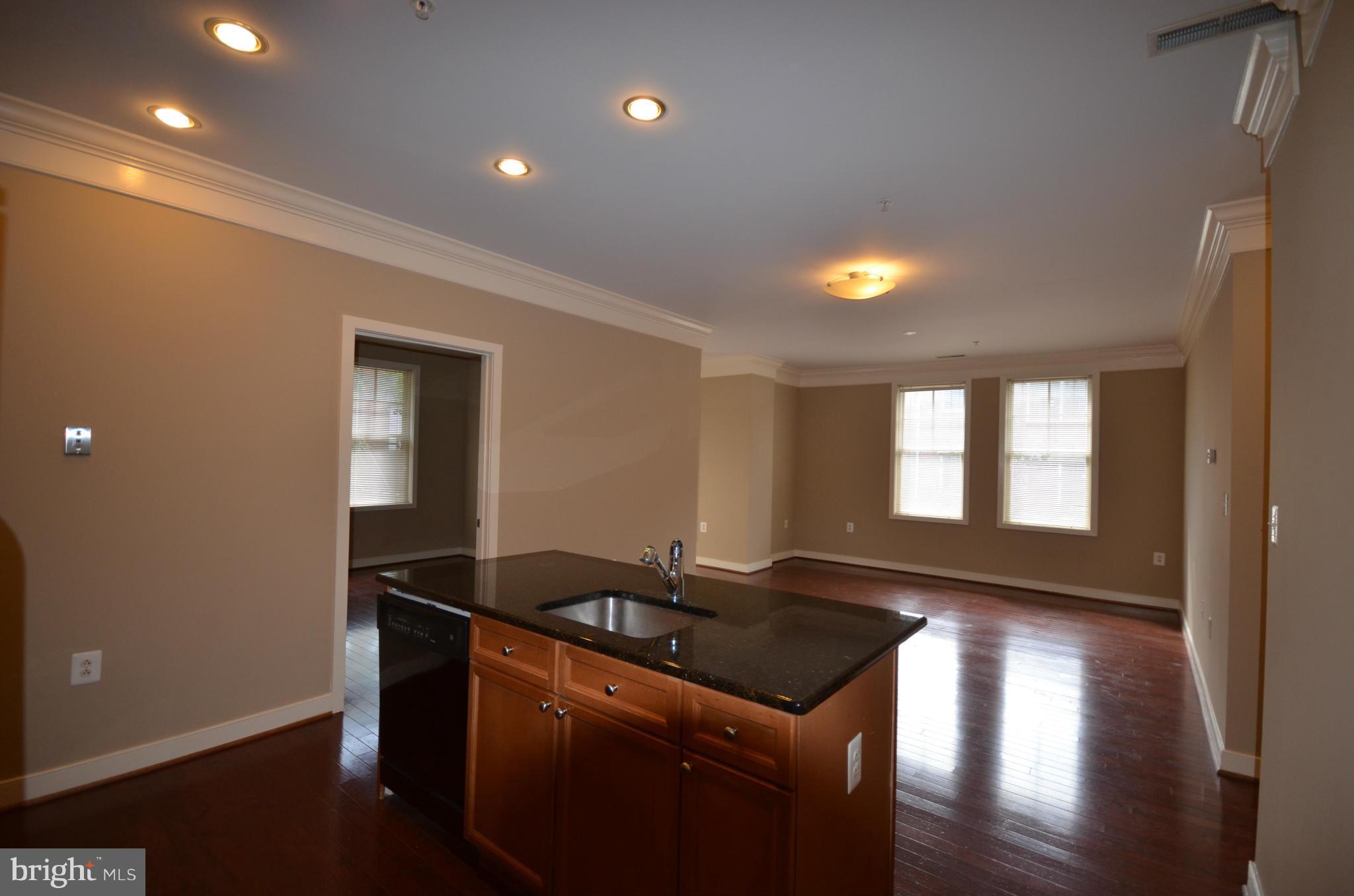PRESTON - Residential Lease