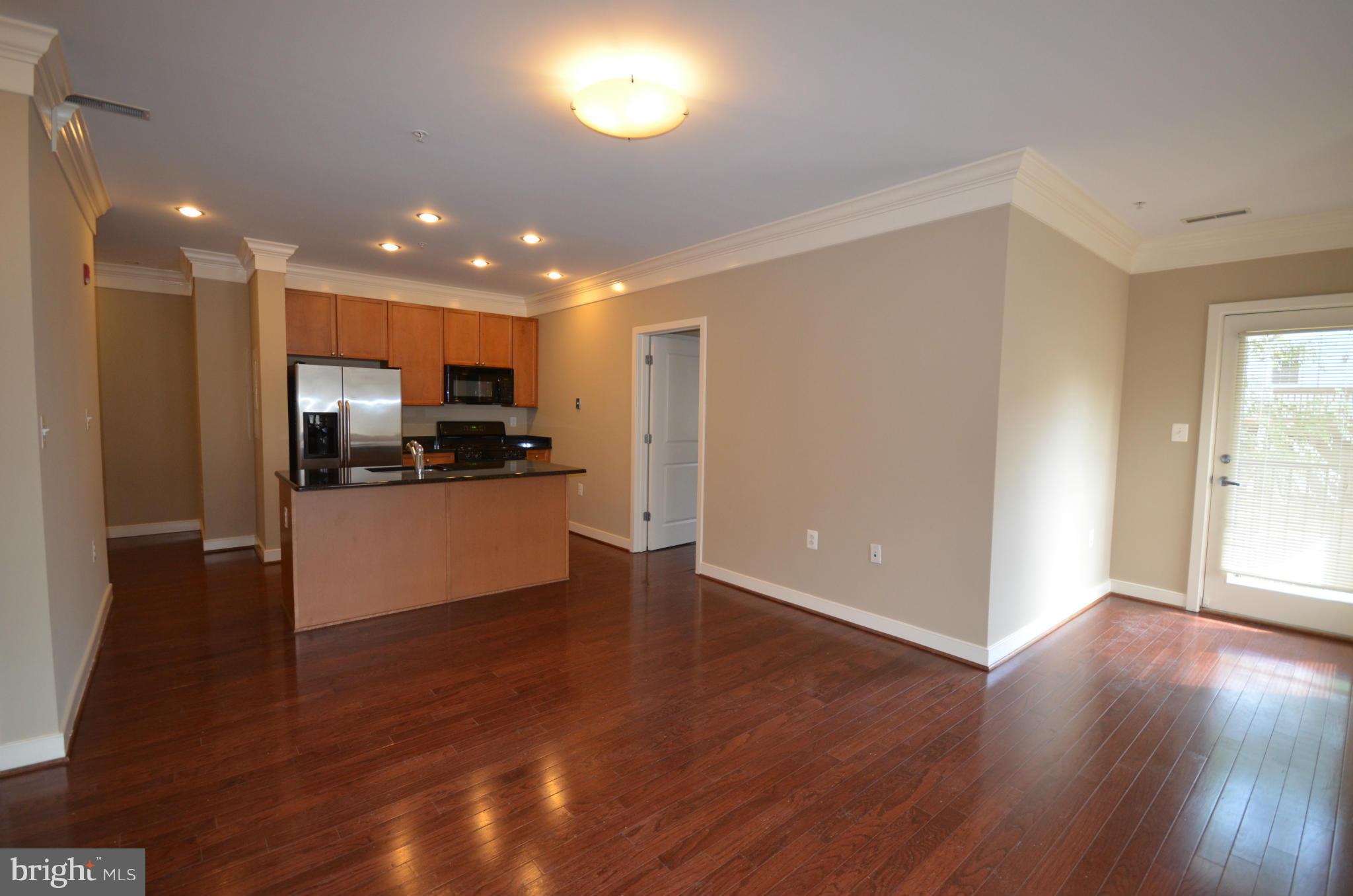 PRESTON - Residential Lease