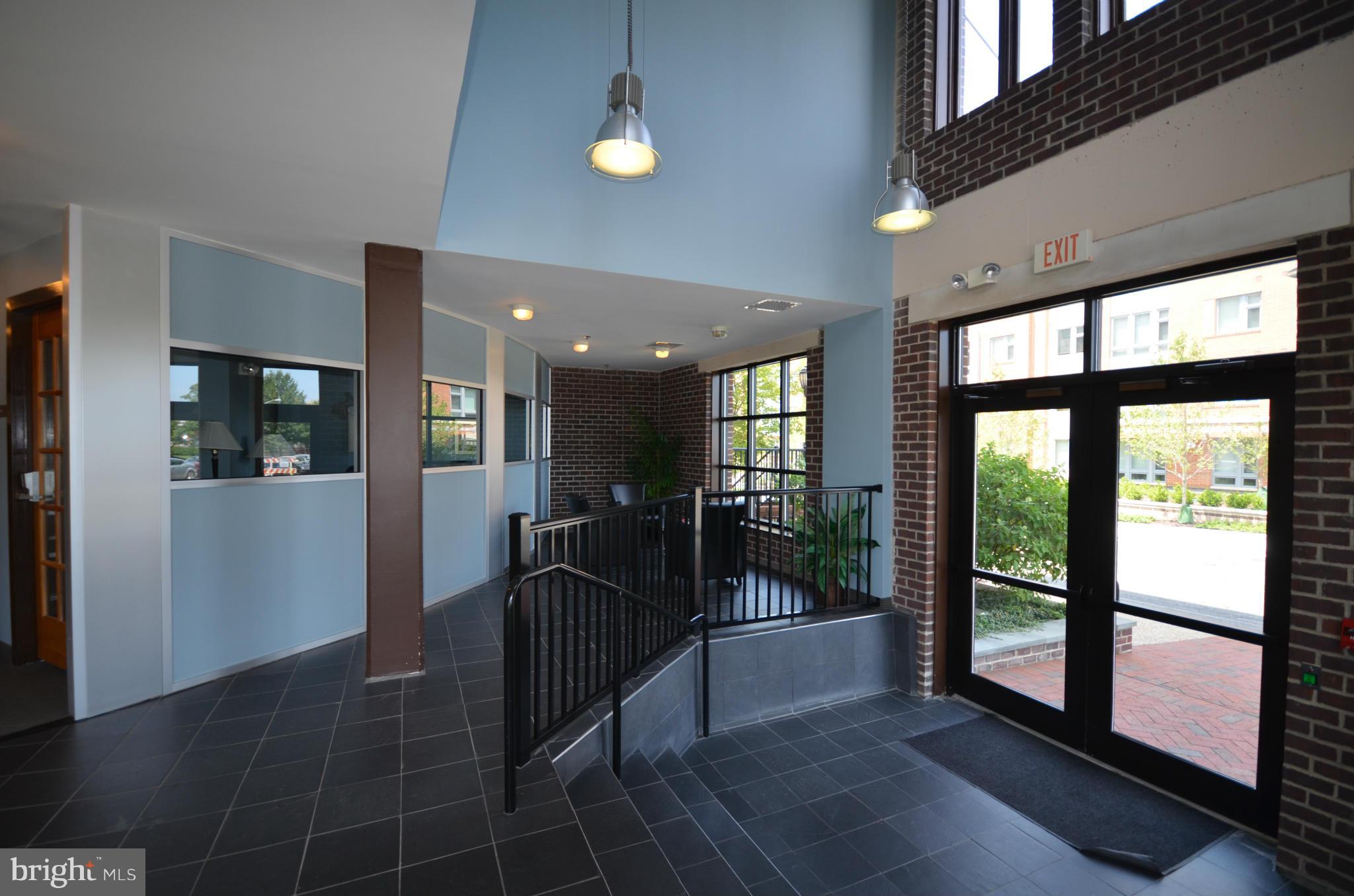 PRESTON - Residential Lease