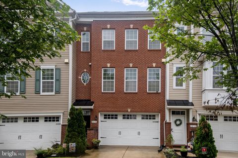 8234 WHITE STAR CROSSING PASADENA MD 21122