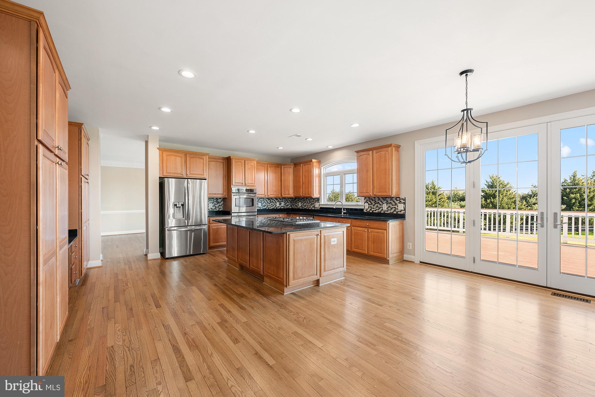 WRIGHT FARM - Residential