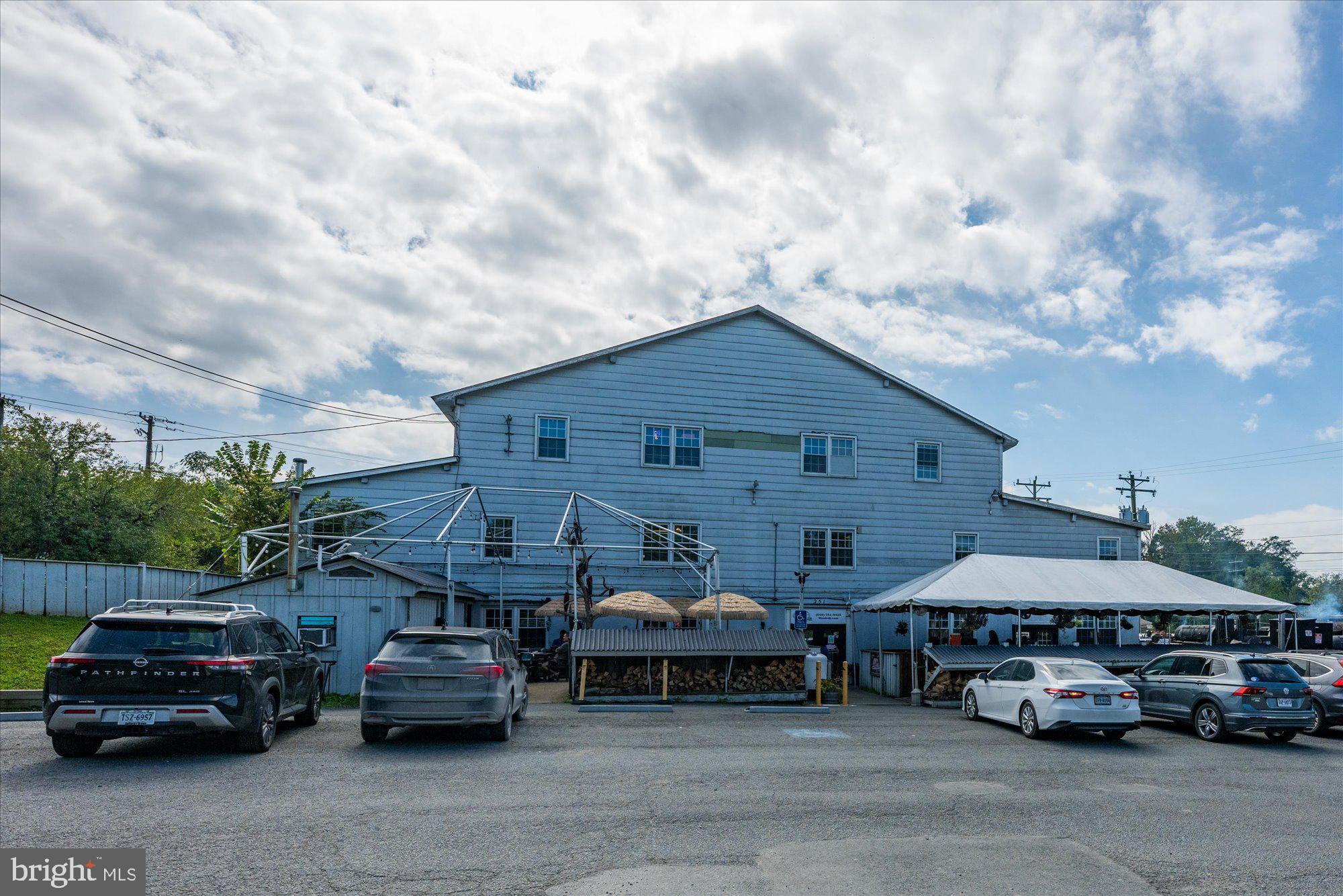 WRIGHT FARM - Residential
