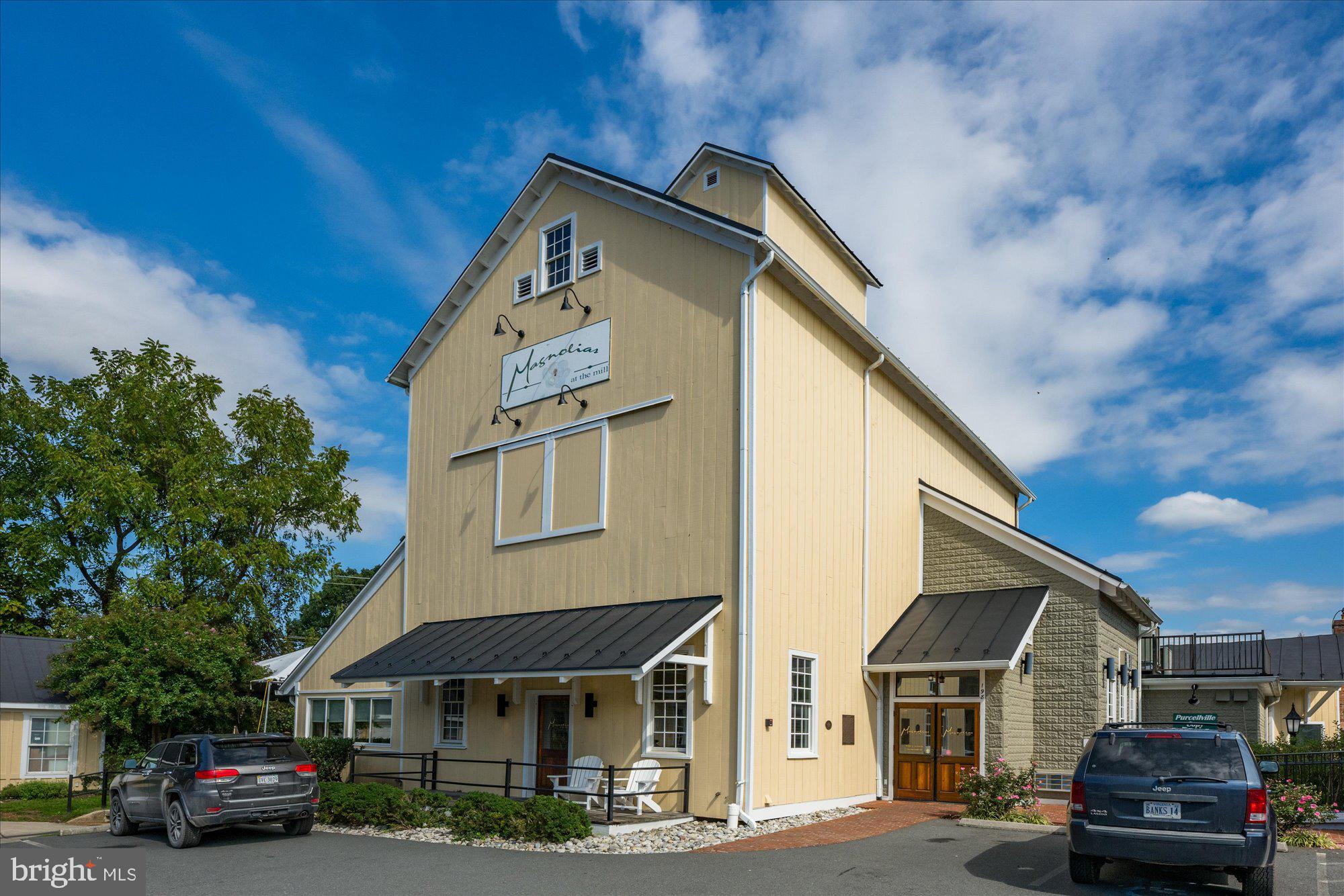 WRIGHT FARM - Residential