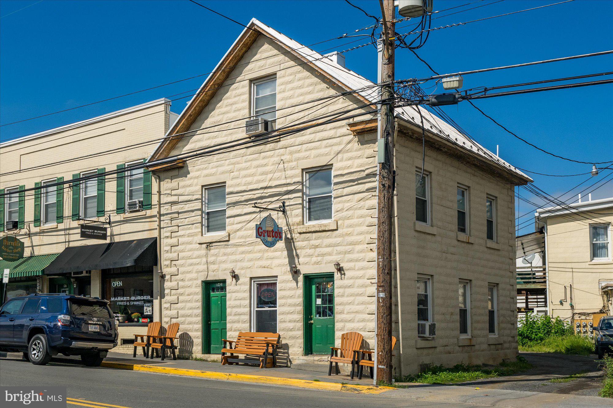 WRIGHT FARM - Residential