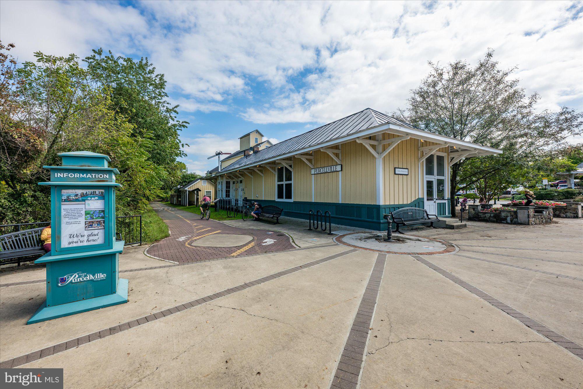 WRIGHT FARM - Residential