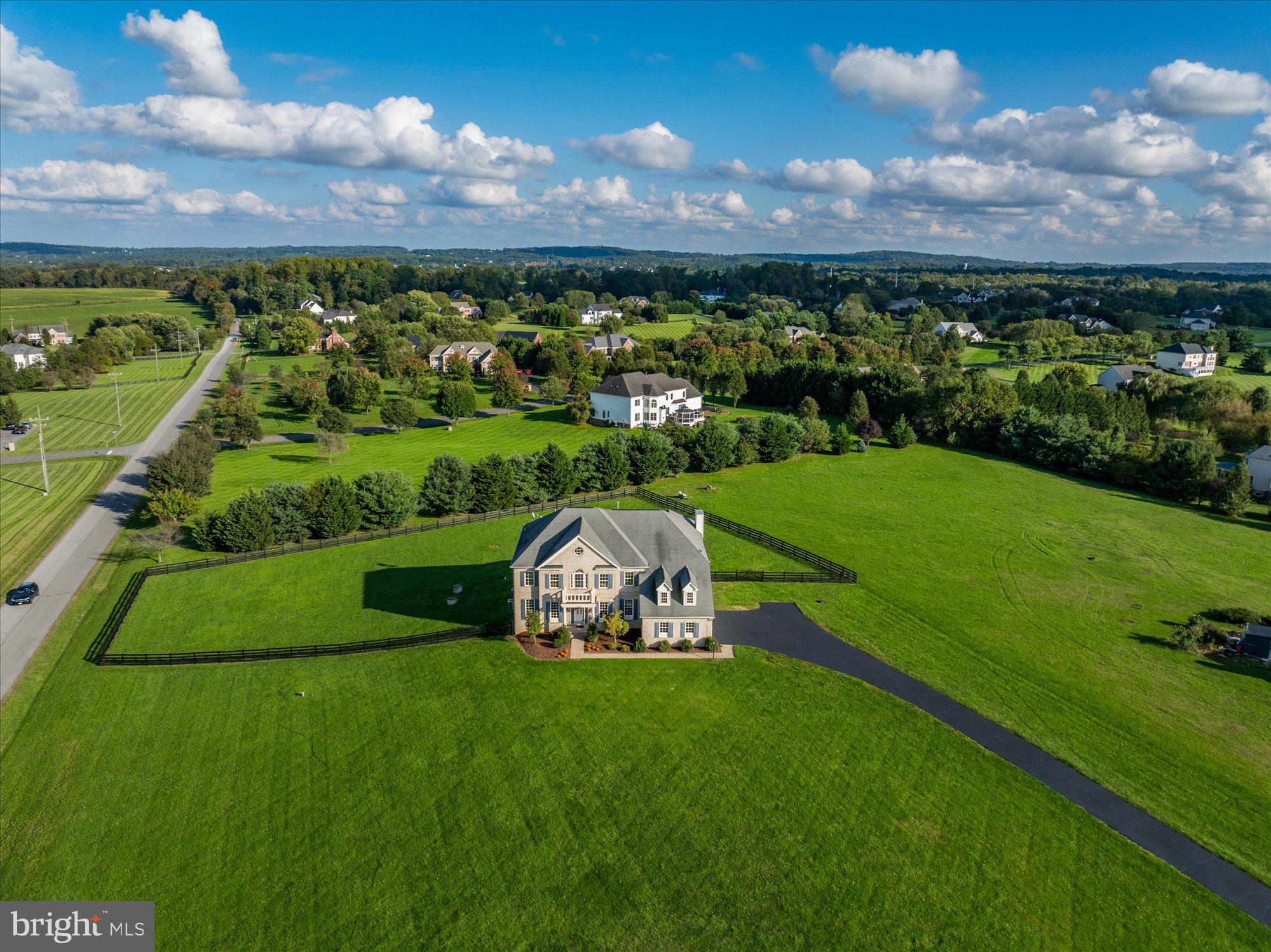 WRIGHT FARM - Residential