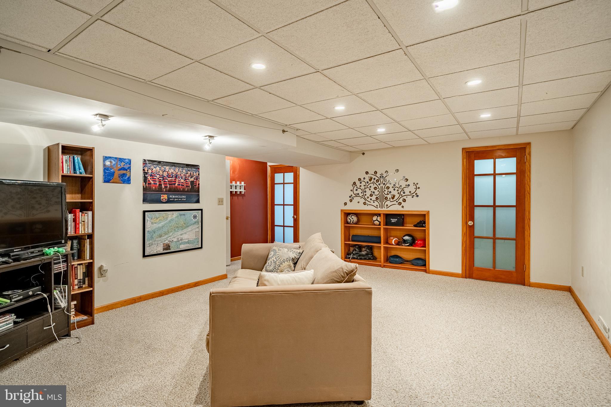 CHESTERFIELD - Residential